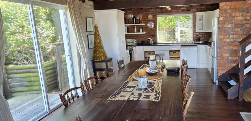 UNDER OFFER – 2 Bedroom Home in Cape St Francis