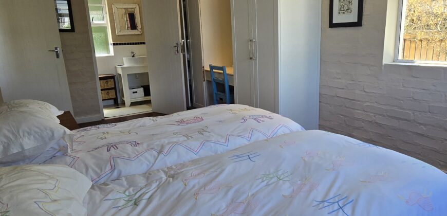 UNDER OFFER – 2 Bedroom Home in Cape St Francis