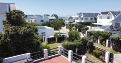 UNDER OFFER – 2 Bedroom Home in Cape St Francis