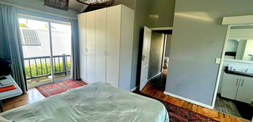 SOLD – Cape St Francis beach Cottage