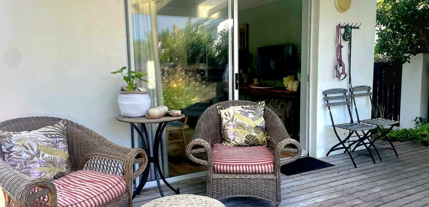 SOLD – Cape St Francis beach Cottage