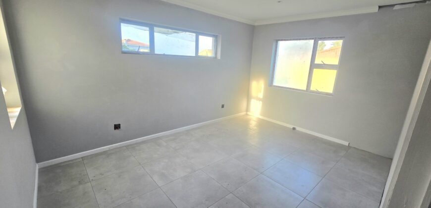 Brand-New Three Bedroom home in Santareme – St Francis Bay – UNDER OFFER!