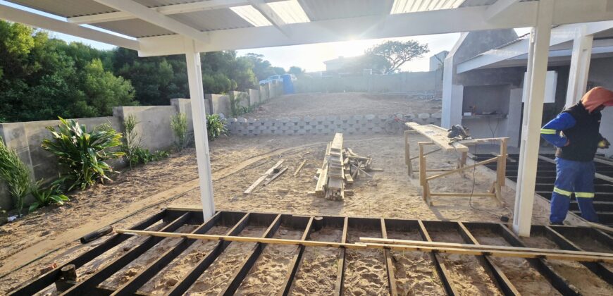 Brand-New Three Bedroom home in Santareme – St Francis Bay – UNDER OFFER!